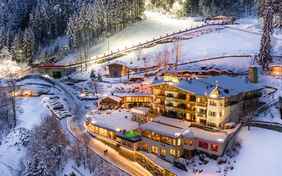 Das Seetal direkt an der Skipiste